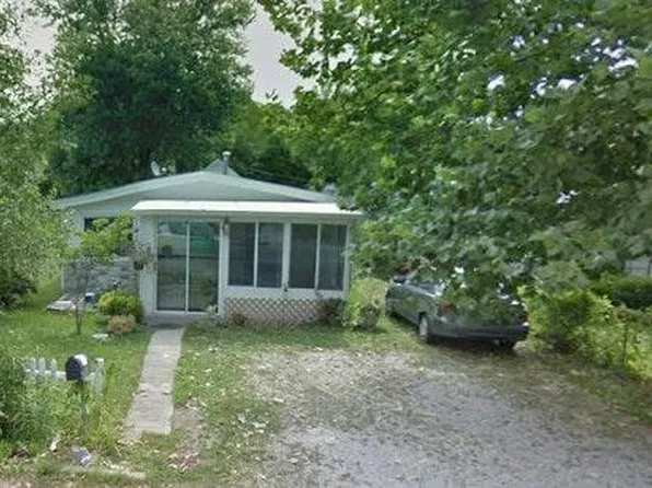 859 Woodrow Ave, Indianapolis, IN 46241