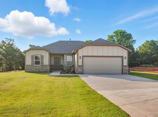 8520 Antler Ln, Guthrie, OK 73044
