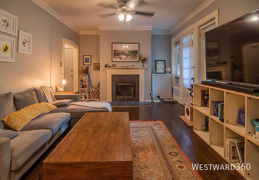 1st image of 3642 N Pine Grove Ave APT 1K