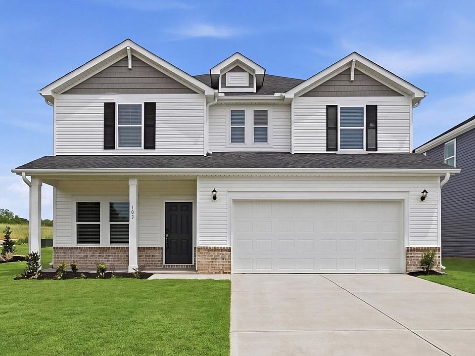 Welcome to the Dakota floorplan at The Farm at Wells Creek - Signature Collection.