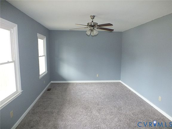 2nd image of 25610 Walkers Landing Ct