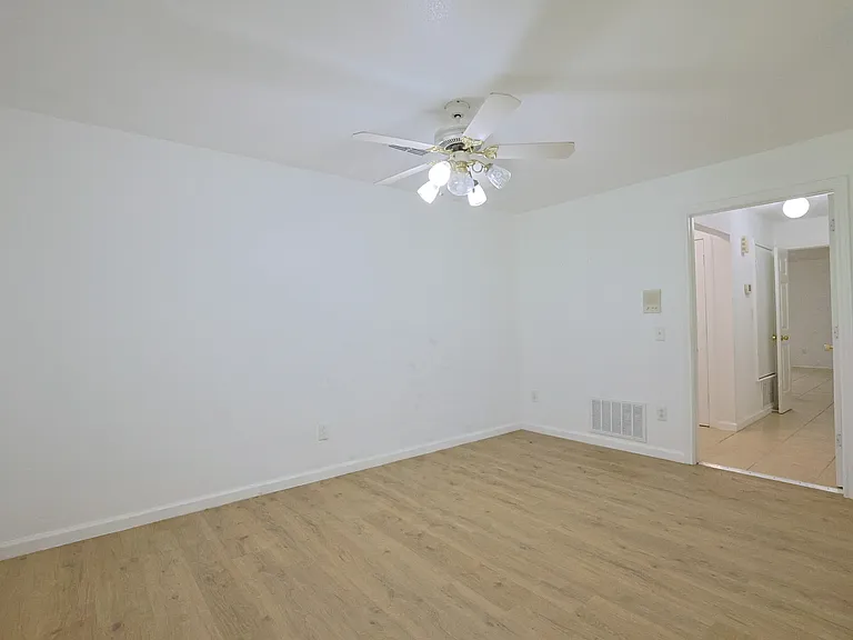 2550 W Lucas Rd — Photo 9