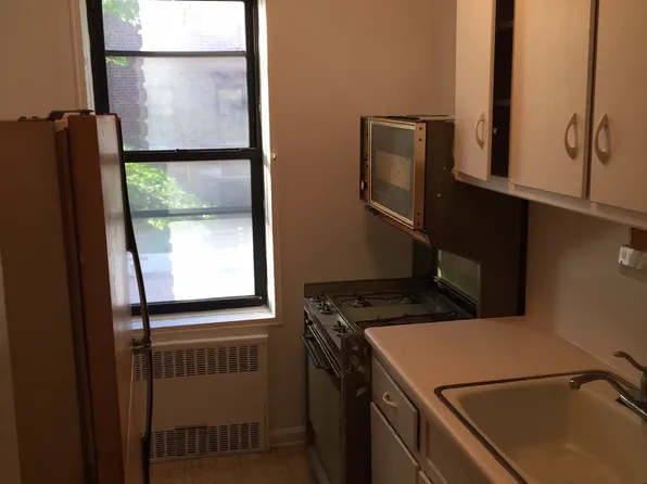 2741 East 28th Street image 1 of 17