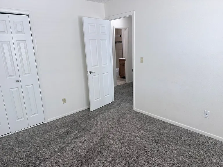 5710 Eldora Dr — Photo 17