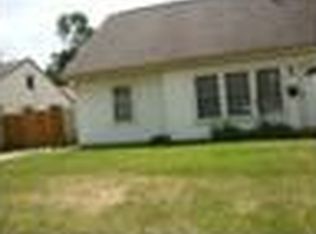10661 Troy Ave, Oak Park, MI