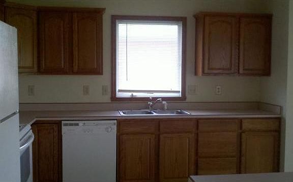 3rd image of 7712 Quail Creek Trce #32