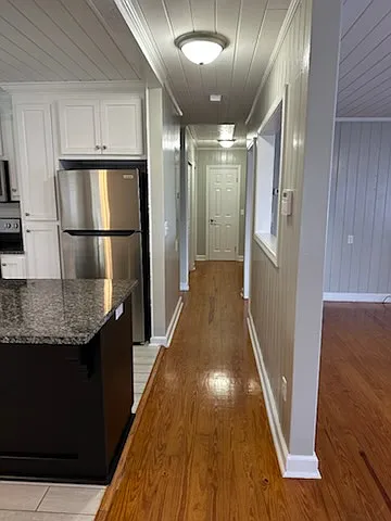 102 McCormick Ave — Photo 3