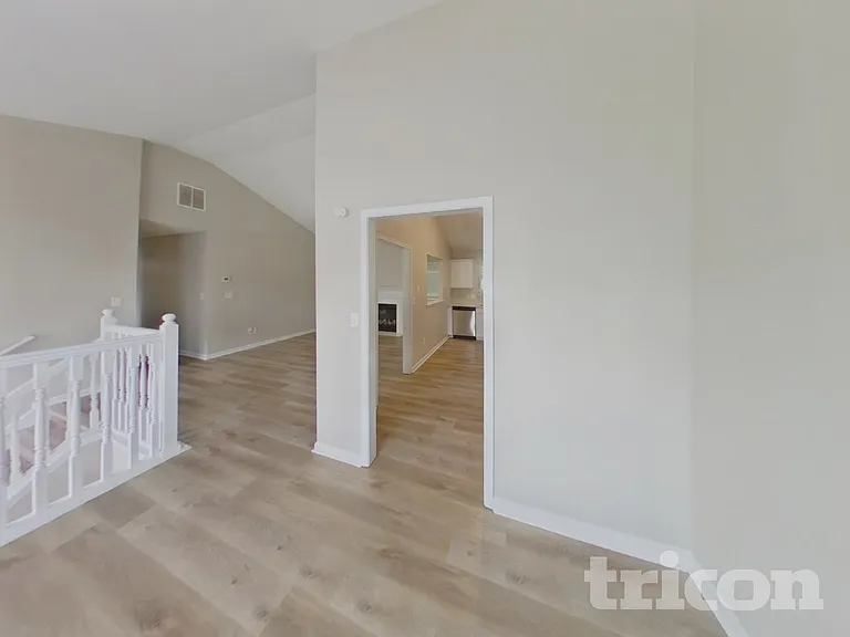 5741 Amerson Ln — Photo 3