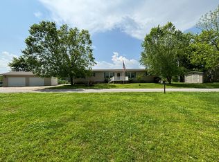 6 Lightplant Rd, Golconda, IL 62938