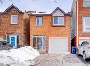 67 W Burton Ct #7, Toronto, ON M1S 4P7