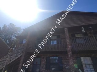 2554 Green Oaks Ct APT C, Winston Salem, NC 27107
