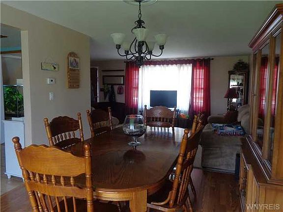 4th image of 3335 Bethford Dr