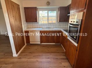 6004 Webb Way, Bakersfield, CA 93307