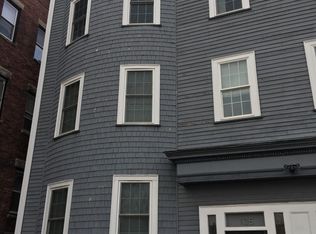 135 Saint Alphonsus St #II, Roxbury Crossing, MA 02120