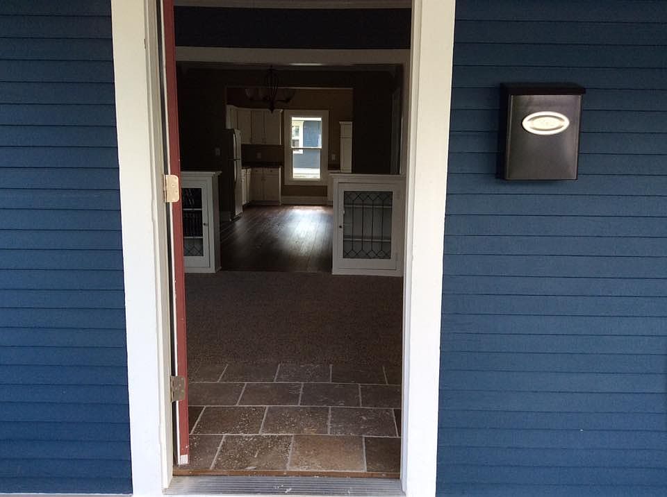 1st image of 506 S Jackson St