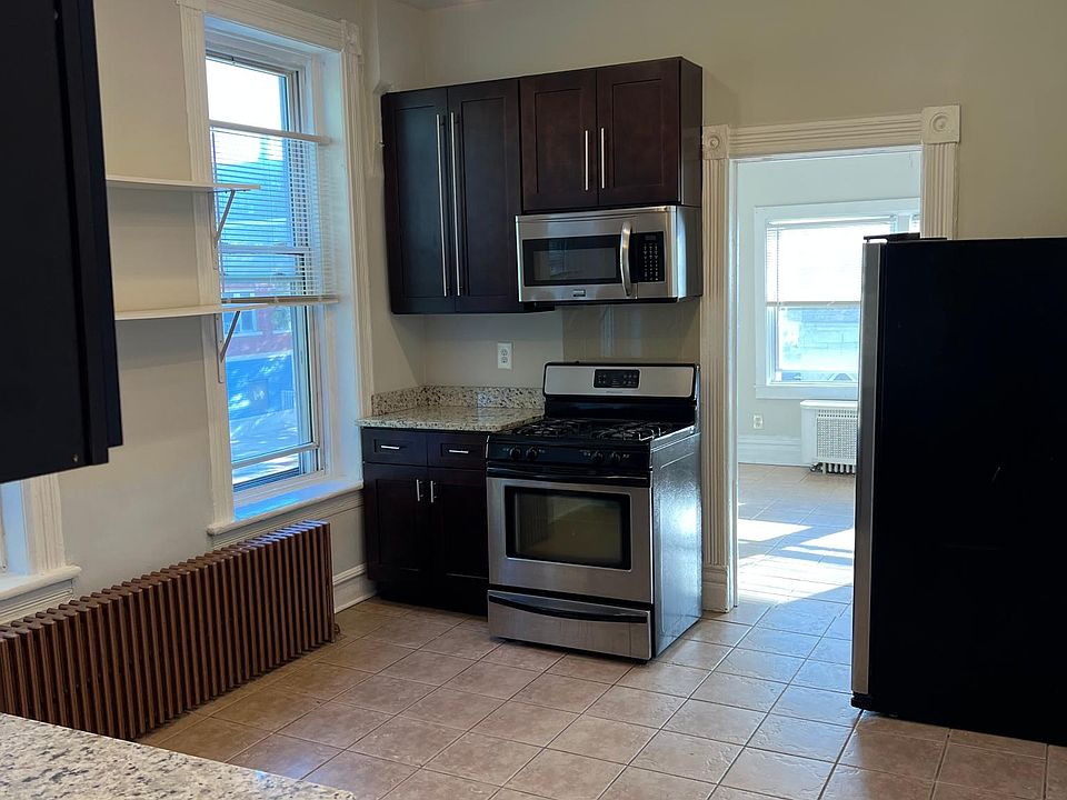 1st image of 2005 S Allport St #202