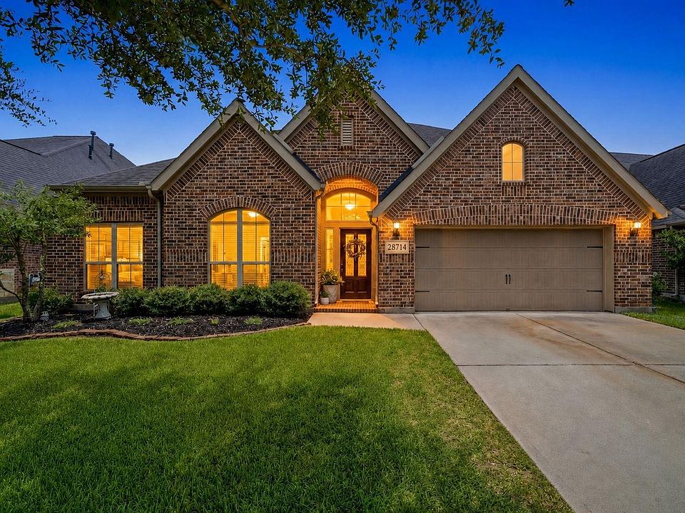 1st image of 28714 Havenport Dr
