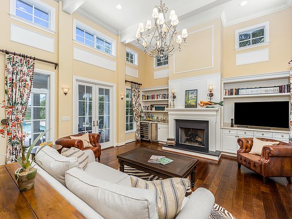 5th image of 9988 SE Cottage Lane