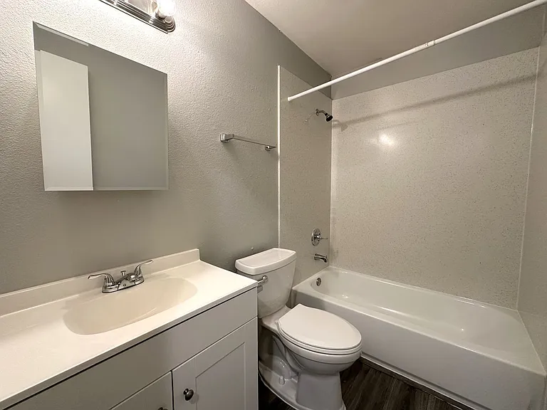 La Madera Apartments at 935 W. Swain Road — Photo 14