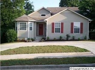 220 Hollington Dr NE, Huntsville, AL 35811