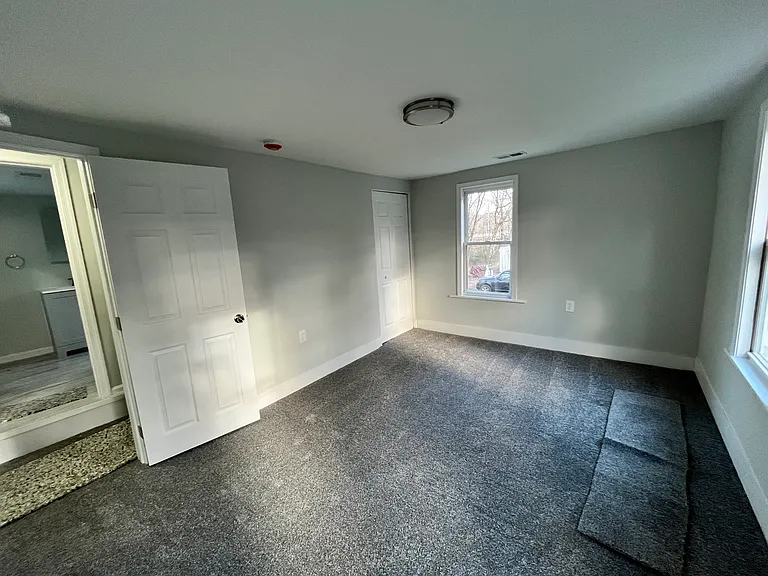 8235 Elvaton Dr — Photo 16