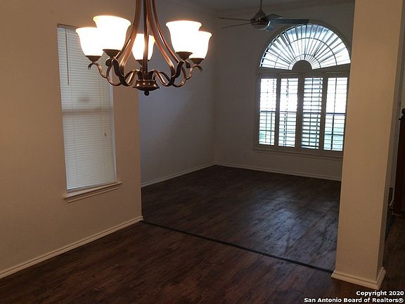 5th image of 10038 Sugarloaf Dr