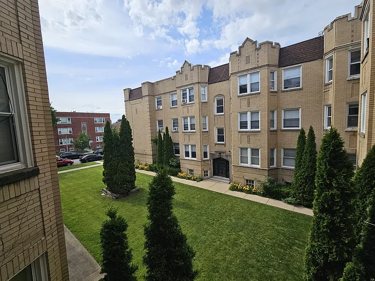 6545 N Francisco Ave #2B — Photo 6
