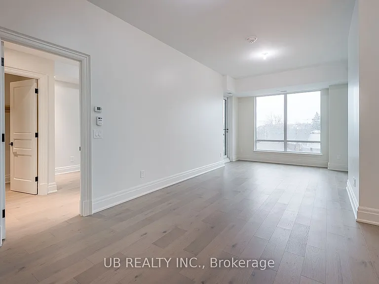 1451 Wellington St W #405 — Photo 18