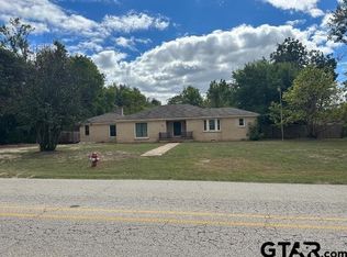405 E South St, Lindale, TX 75771