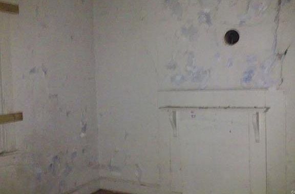 3rd image of 102 Walkover St