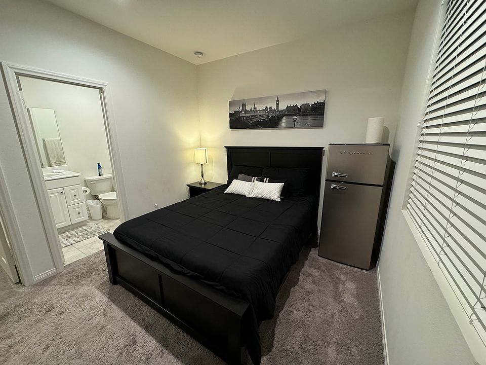 1st image of 291 N Garfield St #1