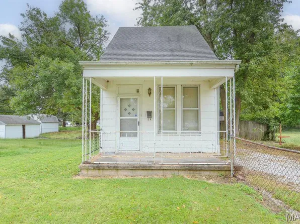 522 S 18th St, Belleville, IL 62226