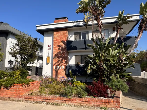 11930 Dorothy St APT 7, Los Angeles, CA 90049
