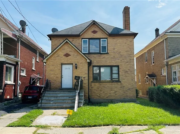 1553 Whitney Ave, Niagara Falls, NY 14301