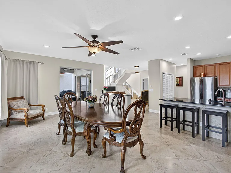 8400 Heritage Club Dr — Photo 14