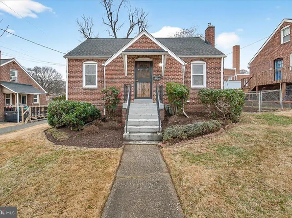 3704 Kennedy St, Hyattsville, MD 20782