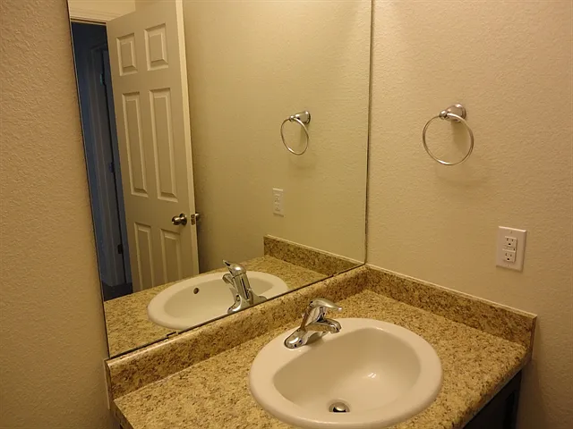 2712 Moon Glow Dr NE — Photo 4