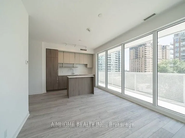 15 Holmes Ave #1202 — Photo 7