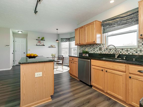 5th image of 8088 Gladshire Blvd