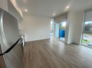 (Short Term Rental) Fully Furnished 2 Bedroom With 1 Gated Garage Parking Space Included! Call To..., San Diego, CA 92103