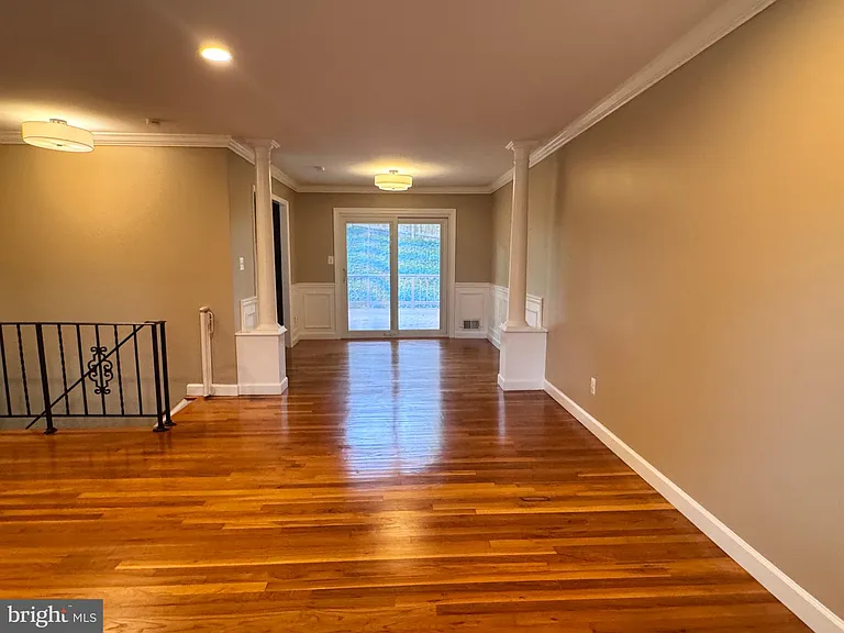 5104 Southampton Dr — Photo 15