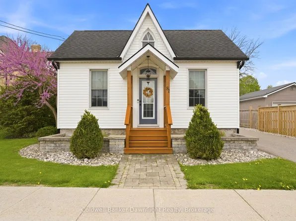 81 Huron St W, South Huron, ON N0M 1S2