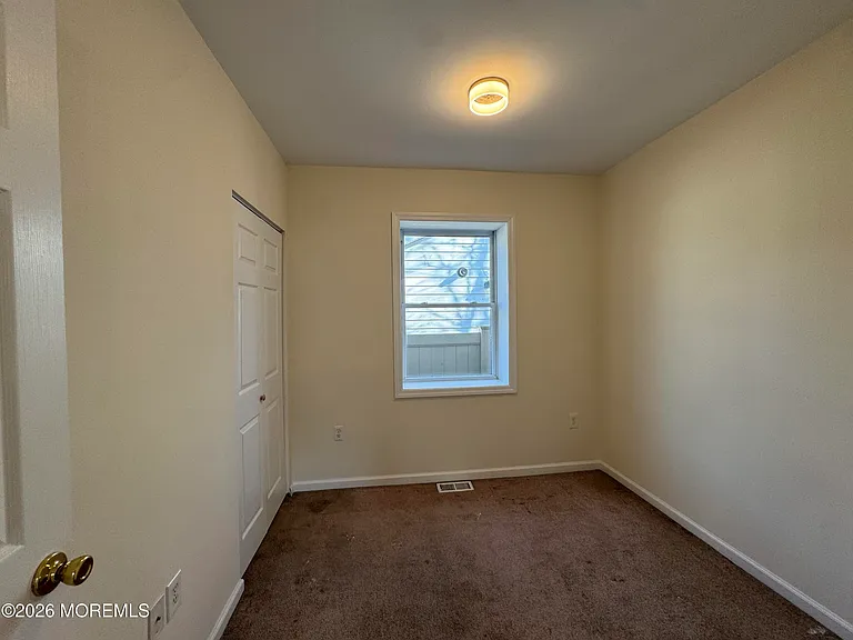 207 Ocean Gate Ave — Photo 11