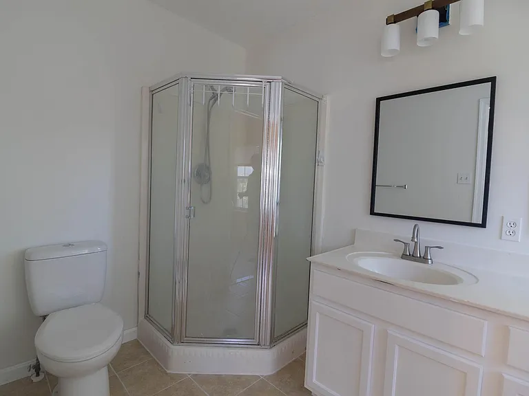 11525 Leland Pl — Photo 8
