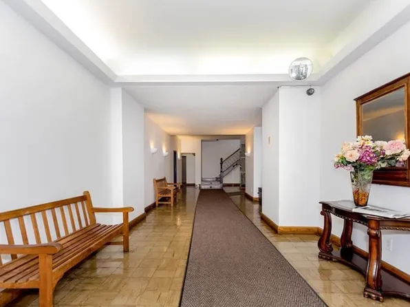 140 Claremont Avenue 6H image 8 of 9