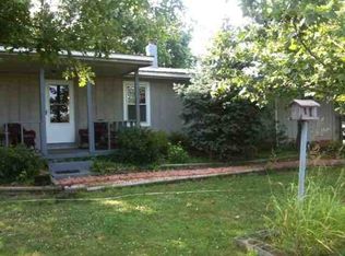 1240 Sager Rd, Dandridge, TN 37725