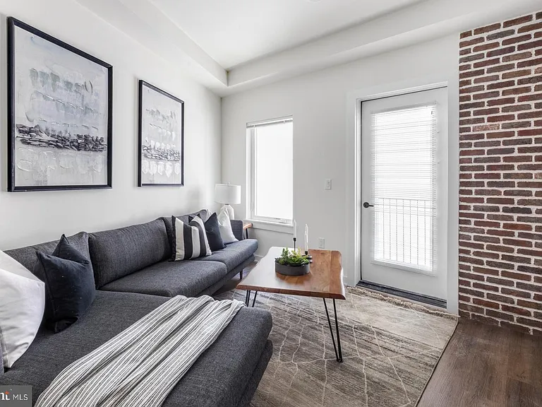 2401 Frankford Ave #3D — Photo 9