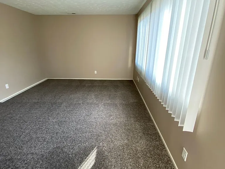 Southdale Square Apartments — Photo 47