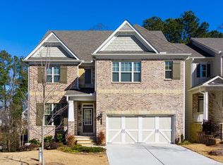 1290 Roswell Manor Circle, Roswell, GA 30076