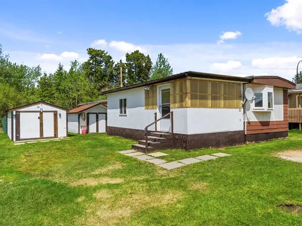 51 SE Sunset Cres, Swan Hills, AB T0G 2C0